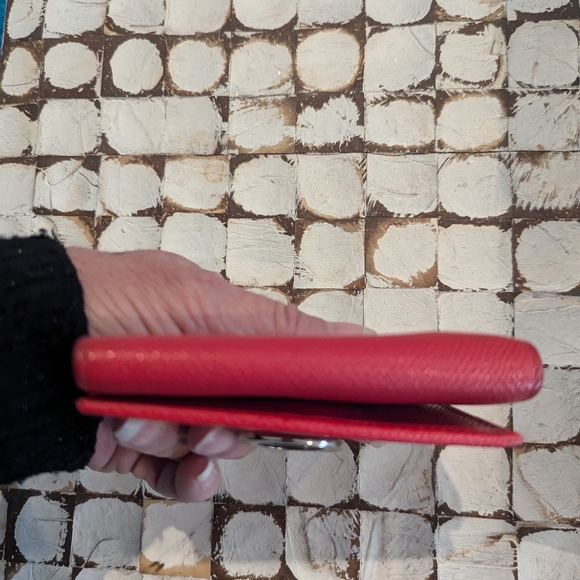 EUC Bvlgari Clip Back Key Holder - Picture 11 of 12